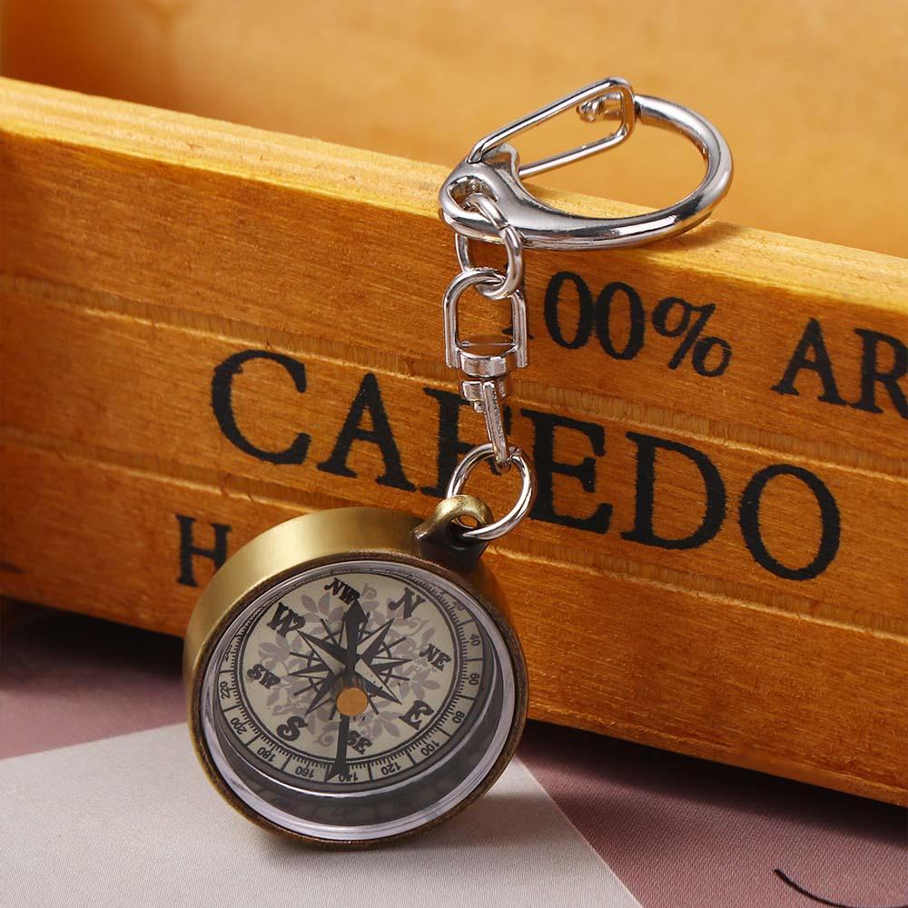 Compass Keychain Mini - Złoty Kompas Kieszonkowy z Stopu Cynku,