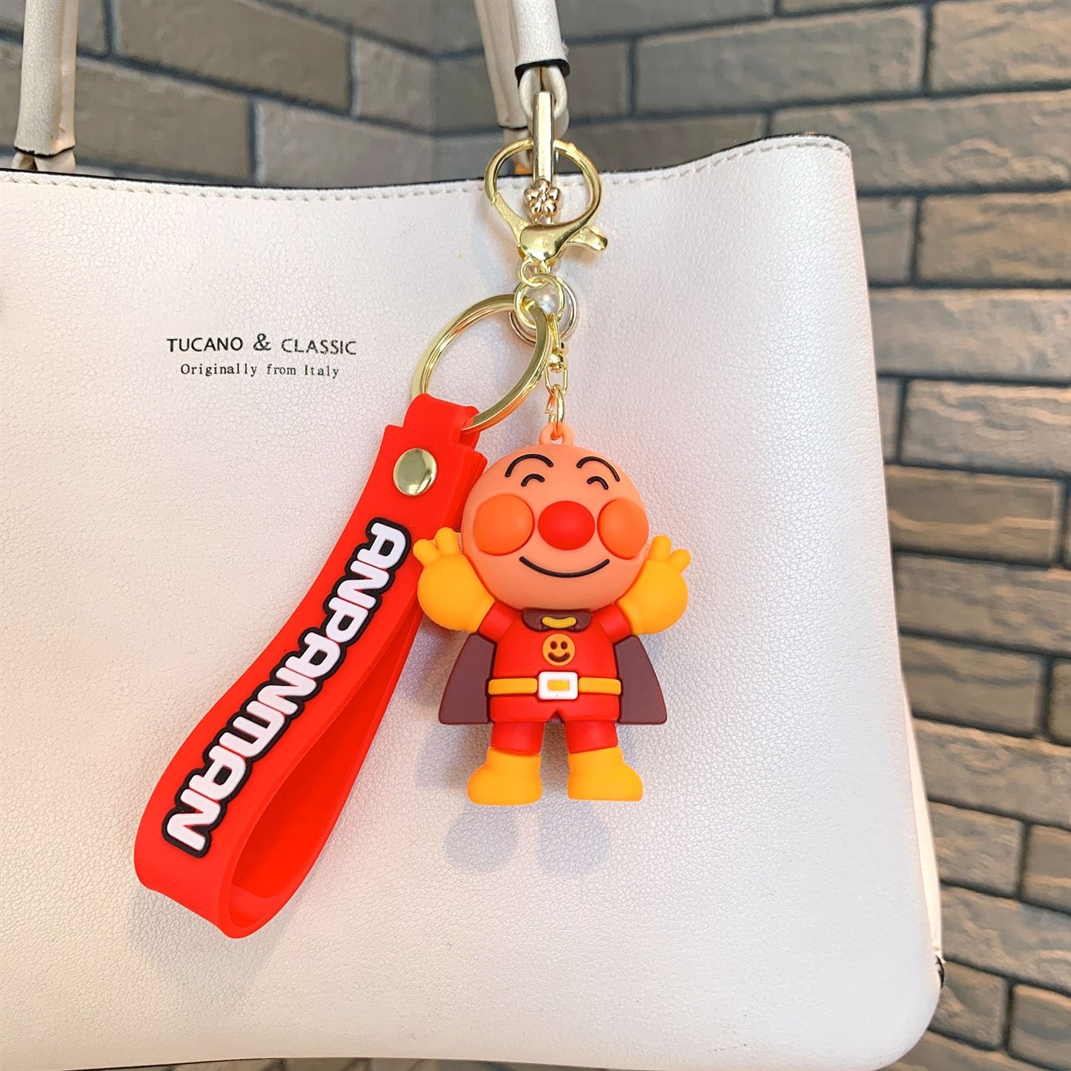 Nowy breloczek do kluczy z Anp – Carabiner Keychain recenzja i cena